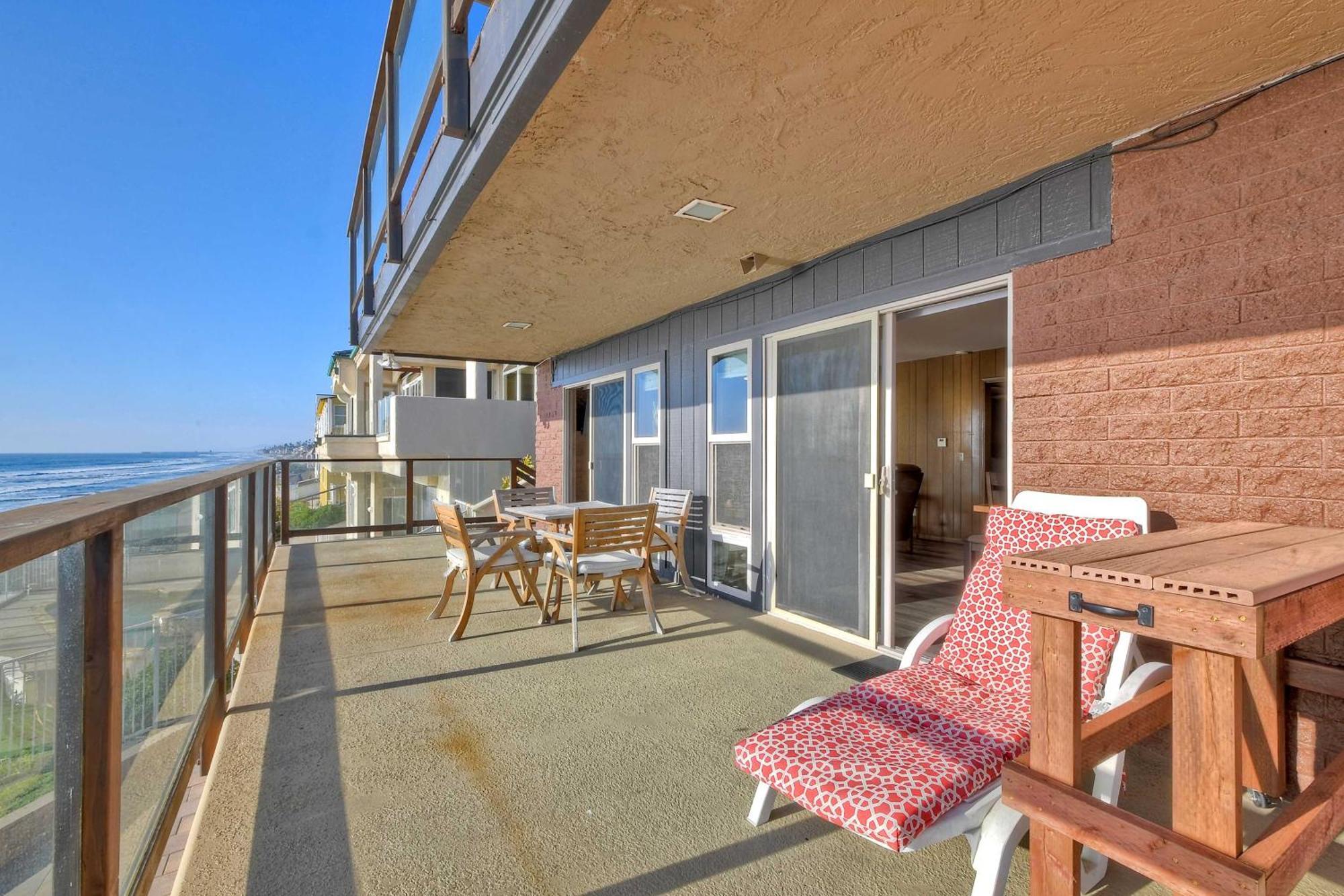 Oceanfront Getaway Ocean Views Fire Pit Bbq Beach Access Apartment Carlsbad Exterior photo