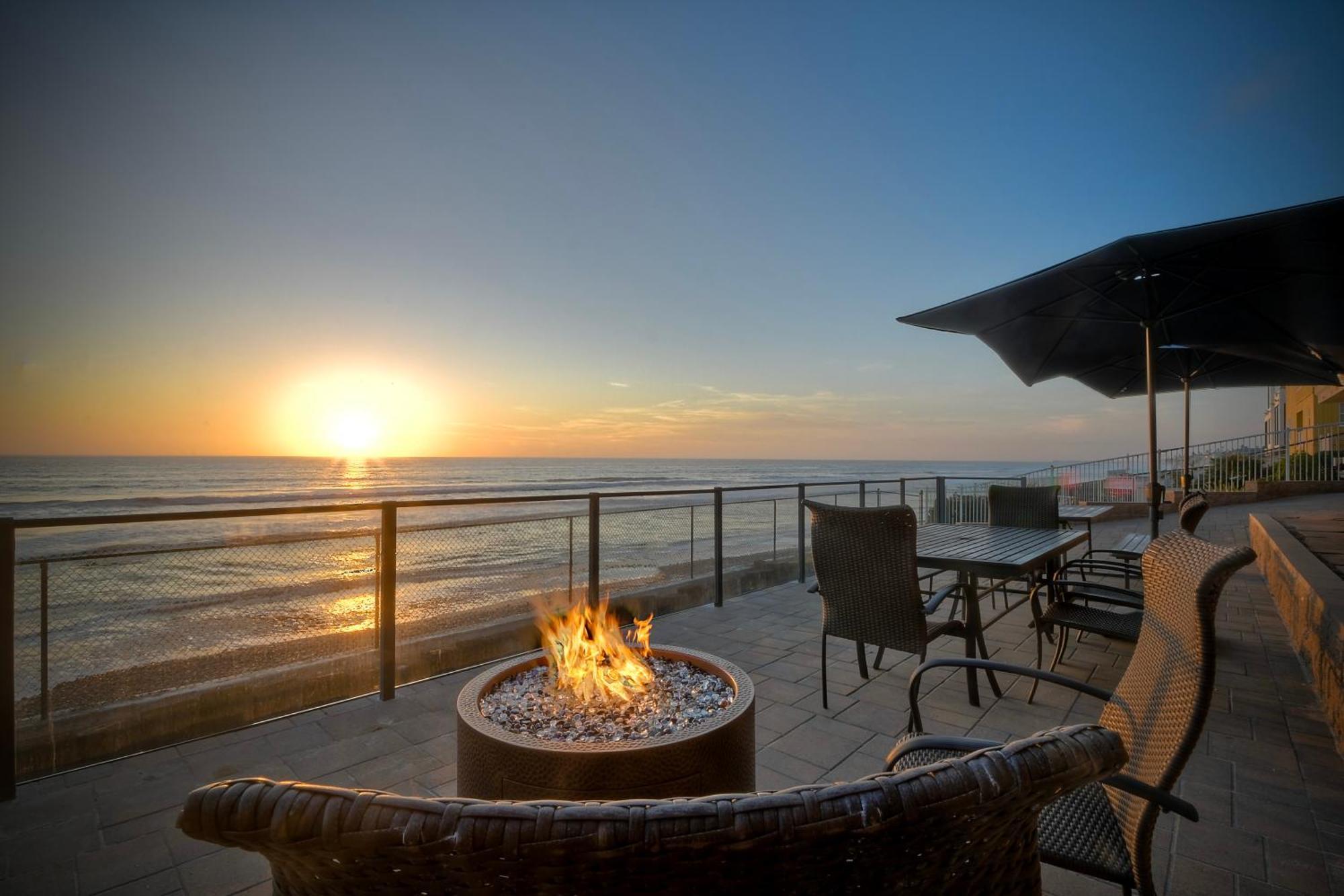 Oceanfront Getaway Ocean Views Fire Pit Bbq Beach Access Apartment Carlsbad Exterior photo