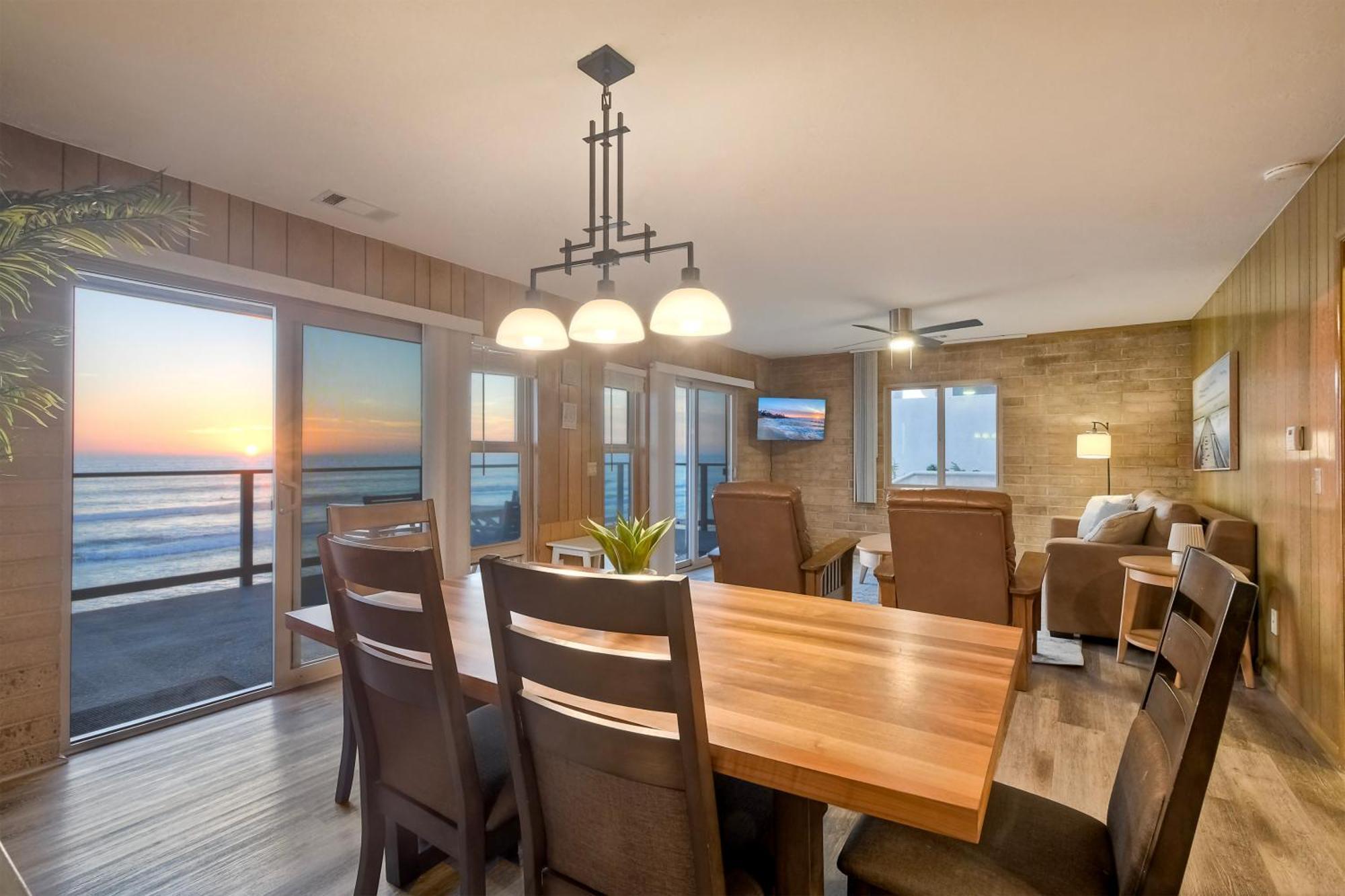 Oceanfront Getaway Ocean Views Fire Pit Bbq Beach Access Apartment Carlsbad Exterior photo